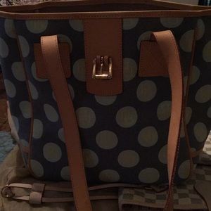 Dooney Bourke  purse